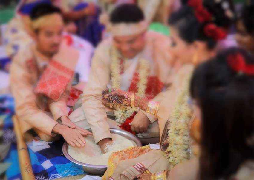 Bride and Groom custom in ChakLong Marriage