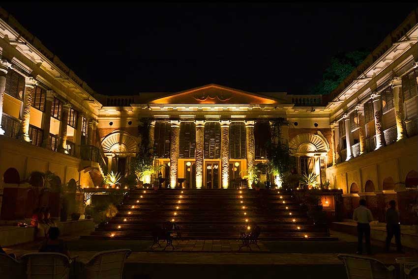The Rajbari at night