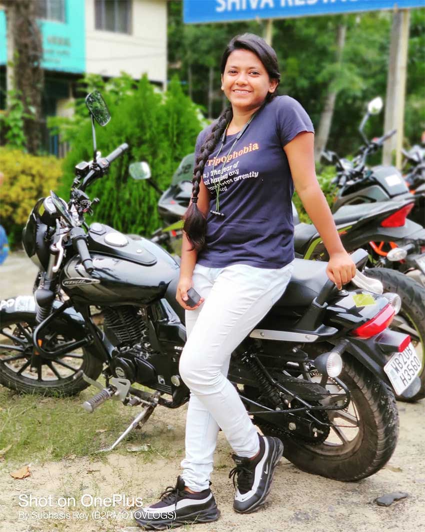 Ipsita with her Avenger 160