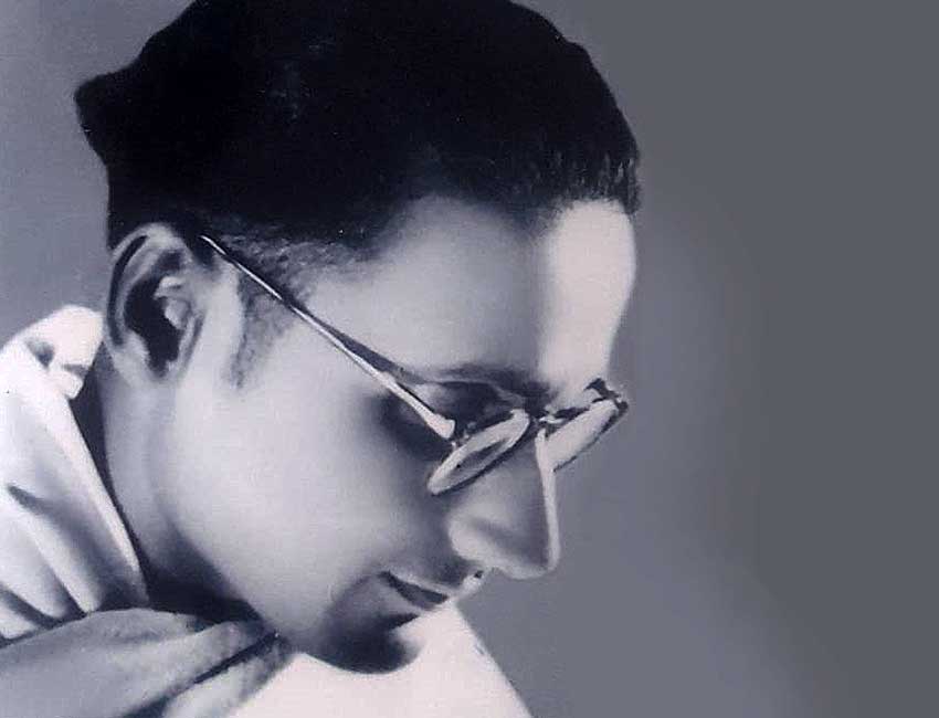 Dr Maheswar Neog