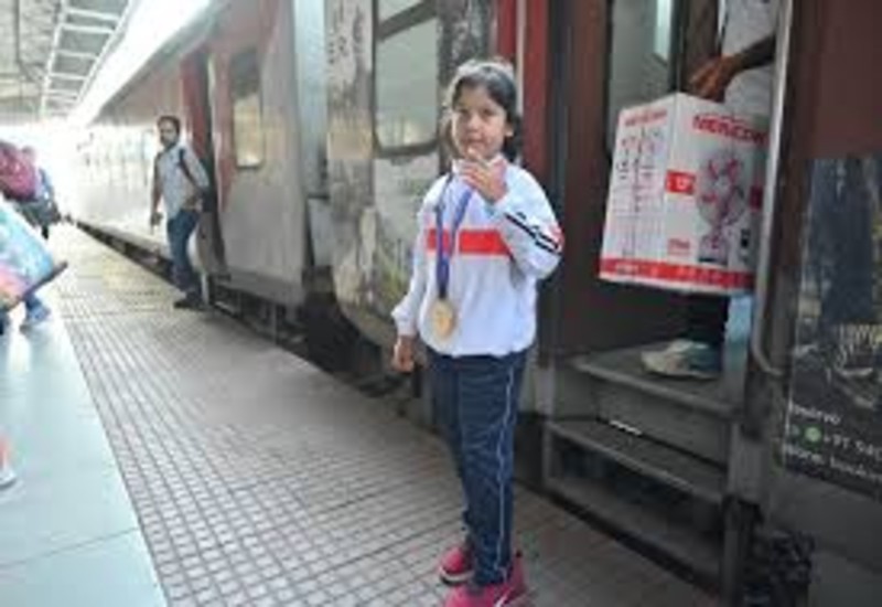 Aradhya Dhibar Wins 2 Gold