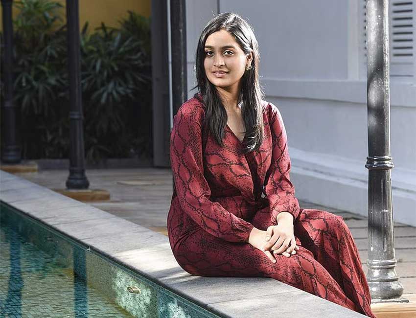 Paroma Neotia, the director of Mitthye Premer Gaan