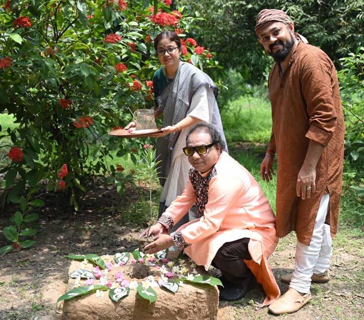 Celebrating Raktakarabi Centenary by planting