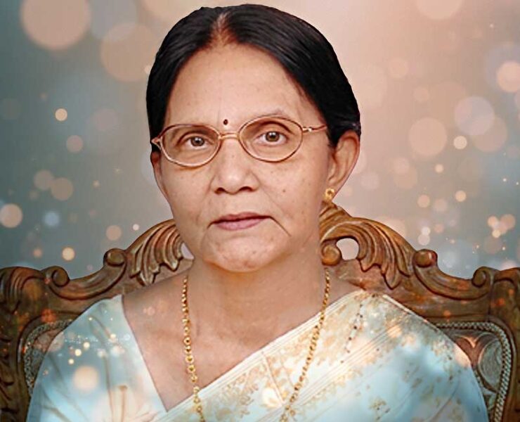 Shefali Didi শেফালী দিদি